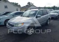2010 Subaru Forester photo
