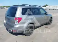 2010 Subaru Forester photo