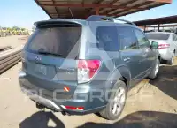 2010 Subaru Forester фото