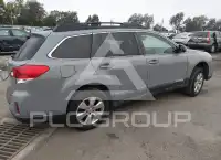 2010 Subaru Outback photo