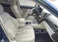 2010 Subaru Outback photo
