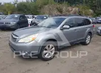 2010 Subaru Outback photo