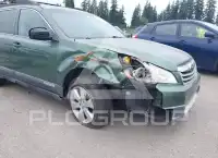 2010 Subaru Outback photo