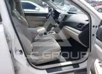 2010 Subaru Outback photo