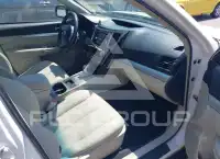 2010 Subaru Outback фото