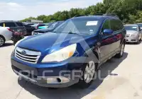 2010 Subaru Outback photo