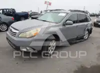 2010 Subaru Outback photo