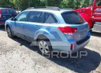 2010 Subaru Outback photo