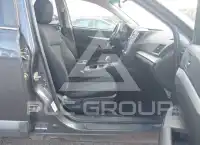 2010 Subaru Outback фото