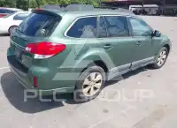 2010 Subaru Outback photo