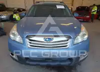 2010 Subaru Outback photo