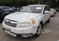 2010 Subaru Outback фото