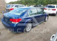 2010 Subaru Legacy фото