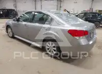 2010 Subaru Legacy фото
