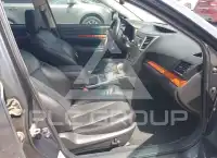 2010 Subaru Legacy photo