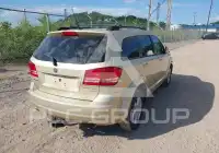 2010 Dodge JOURNEY photo