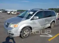 2010 Dodge Grand Caravan фото