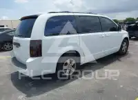 2010 Dodge Grand Caravan photo