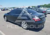 2010 Acura RL photo