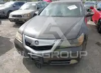 2010 Acura RL photo