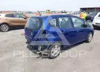 2010 Honda FIT фото
