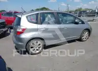 2010 Honda FIT photo