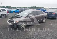 2010 Honda CIVIC фото