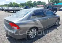 2010 Honda CIVIC фото