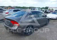 2010 Honda CIVIC photo