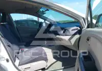 2010 Honda INSIGHT photo