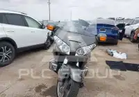 2010 Honda GL1800 фото