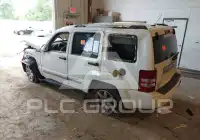 2010 Jeep LIBERTY фото