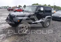 2010 Jeep WRANGLER фото
