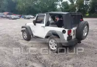 2010 Jeep WRANGLER фото