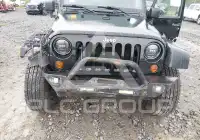 2010 Jeep WRANGLER фото