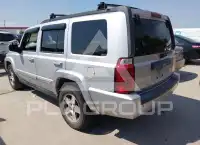 2010 Jeep COMANDER photo