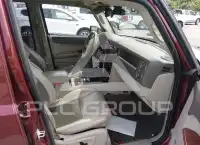 2010 Jeep COMANDER photo