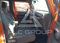2010 Jeep WRANGLER фото