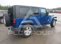 2010 Jeep WRANGLER фото