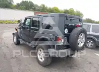 2010 Jeep WRANGLER фото