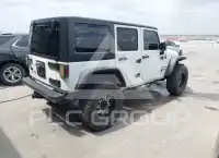 2010 Jeep WRANGLER фото