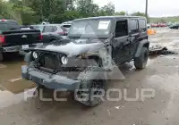 2010 Jeep WRANGLER фото