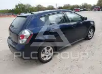 2010 Pontiac VIBE фото