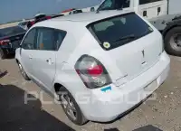 2010 Pontiac VIBE фото