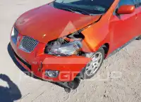 2010 Pontiac VIBE фото