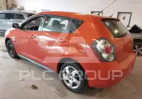 2010 Pontiac VIBE photo