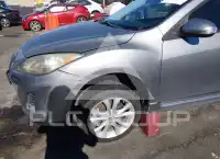 2010 Mazda 3 photo