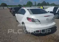 2010 Mazda 3 photo