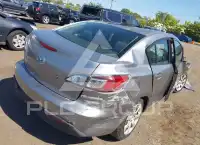 2010 Mazda 3 photo