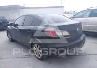 2010 Mazda 3 photo